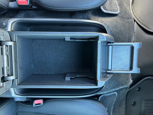 ハイエースバン スーパーGL ダークプライムII 1年保証付き 禁煙車 ディーゼルターボ トヨタセーフティセンス パノラミックビューモニター AC100V ナビTV ETC バックカメラ Bluetooth接続 Wエアコン LEDヘッドライト エアロ(34枚目)