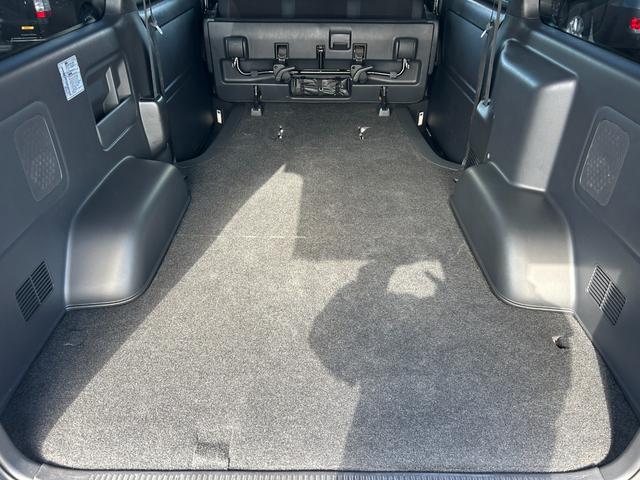 ハイエースバン スーパーGL ダークプライムII 1年保証付き 禁煙車 ディーゼルターボ トヨタセーフティセンス パノラミックビューモニター AC100V ナビTV ETC バックカメラ Bluetooth接続 Wエアコン LEDヘッドライト エアロ(61枚目)