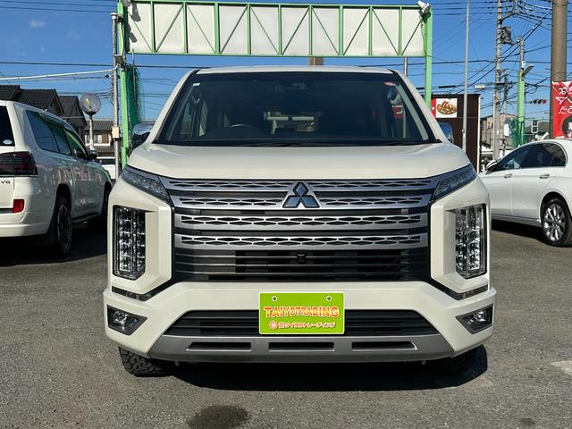 デリカD:5 P 1年保証付き 4WD ワンオーナー アラウンドビューモニター シートヒーター 電動シート 電動リアゲート サイドステップ 寒冷地仕様 両側電動スライド 電動ステップ ハンドルヒーター USB HDMI(2枚目)