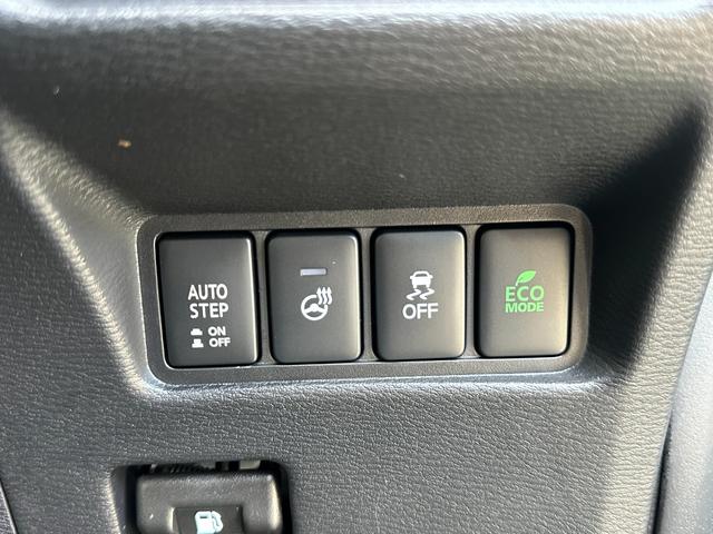 デリカD:5 P 1年保証付き 4WD ワンオーナー アラウンドビューモニター シートヒーター 電動シート 電動リアゲート サイドステップ 寒冷地仕様 両側電動スライド 電動ステップ ハンドルヒーター USB HDMI(15枚目)