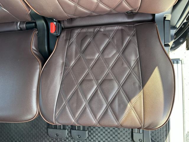 デリカD:5 P 1年保証付き 4WD ワンオーナー アラウンドビューモニター シートヒーター 電動シート 電動リアゲート サイドステップ 寒冷地仕様 両側電動スライド 電動ステップ ハンドルヒーター USB HDMI(52枚目)