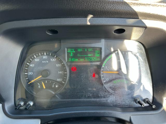 キャンター ワイドキャブロング全低床　１年保証付き　４ｔ　ワイド超ロング　ＡＴ車　バックカメラ　積載量４２５０ｋｇ　荷台内寸　長さ５０００ｍｍ　幅２０８０ｍｍ　荷台鉄板張り　ＥＴＣ　準中型免許対応車　キーレス　４トントラック　ワイドロング（18枚目）