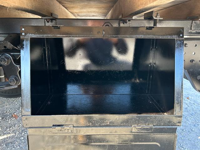 キャンター ワイドキャブロング全低床 1年保証付き 4t ワイド超ロング AT車 ディーゼルターボ 荷台鉄板 ナビ バックカメラ ETC Bluetooth 電格ミラー 坂道発進補助装置 4トン 4トントラック ワイドロング 積載4.2t(64枚目)