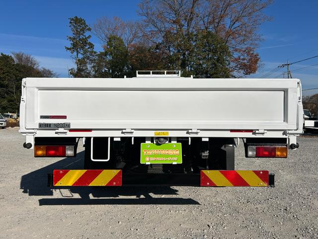 キャンター ワイドキャブロング全低床 1年保証付き 4t ワイド超ロング AT車 ディーゼルターボ 荷台鉄板 ナビ バックカメラ ETC Bluetooth 電格ミラー 坂道発進補助装置 4トン 4トントラック ワイドロング 積載4.2t(66枚目)