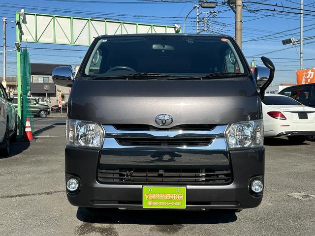 ハイエースバン ロングスーパーGL 1年保証付き 禁煙車 バックカメラ Bluetooth接続 ディーゼルターボ ナビ TV ETC ドライブレコーダー 両側スライドドア LEDヘッドライト ホイルキャップ付き AC100V キーレス(2枚目)