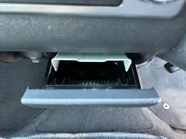 ハイエースバン ロングスーパーGL 1年保証付き 禁煙車 バックカメラ Bluetooth接続 ディーゼルターボ ナビ TV ETC ドライブレコーダー 両側スライドドア LEDヘッドライト ホイルキャップ付き AC100V キーレス(27枚目)