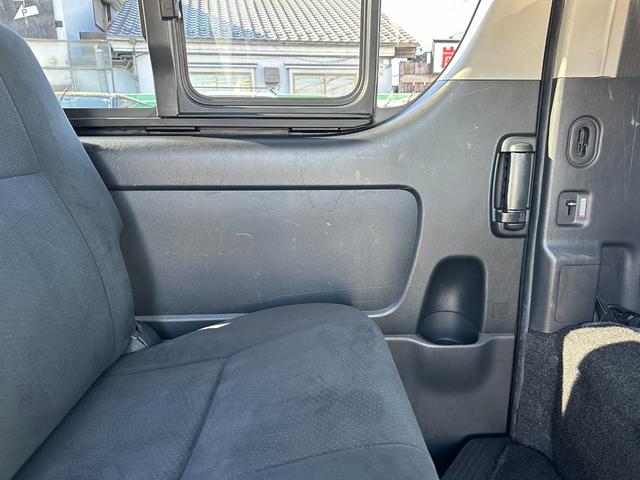 ハイエースバン ロングスーパーGL 1年保証付き 禁煙車 バックカメラ Bluetooth接続 ディーゼルターボ ナビ TV ETC ドライブレコーダー 両側スライドドア LEDヘッドライト ホイルキャップ付き AC100V キーレス(47枚目)