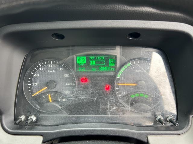 キャンター ロング全低床　１年保証付き　２ｔ　ＡＴ車　ディーゼルターボ　荷台内寸　長さ４３５０ｍｍ　幅１７９０ｍｍ　ナビ　ＥＴＣ　バックカメラ　Ｂｌｕｅｔｏｏｔｈ　電動格納ミラー　２トン　２トントラック　２トンロング　キーレス（14枚目）