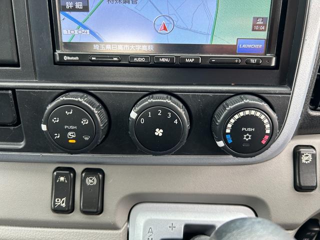 キャンター ロング全低床　１年保証付き　２ｔ　ＡＴ車　ディーゼルターボ　荷台内寸　長さ４３５０ｍｍ　幅１７９０ｍｍ　ナビ　ＥＴＣ　バックカメラ　Ｂｌｕｅｔｏｏｔｈ　電動格納ミラー　２トン　２トントラック　２トンロング　キーレス（25枚目）