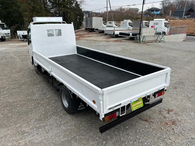 キャンター ロング全低床　１年保証付き　２ｔ　ＡＴ車　ディーゼルターボ　荷台内寸　長さ４３５０ｍｍ　幅１７９０ｍｍ　ナビ　ＥＴＣ　バックカメラ　Ｂｌｕｅｔｏｏｔｈ　電動格納ミラー　２トン　２トントラック　２トンロング　キーレス（49枚目）