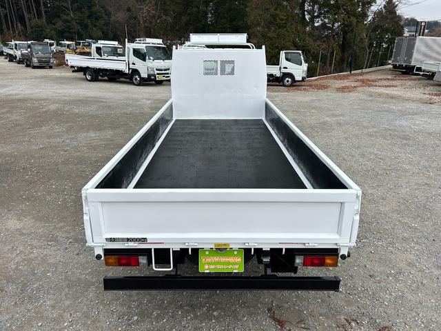 キャンター ロング全低床　１年保証付き　２ｔ　ＡＴ車　ディーゼルターボ　荷台内寸　長さ４３５０ｍｍ　幅１７９０ｍｍ　ナビ　ＥＴＣ　バックカメラ　Ｂｌｕｅｔｏｏｔｈ　電動格納ミラー　２トン　２トントラック　２トンロング　キーレス（50枚目）