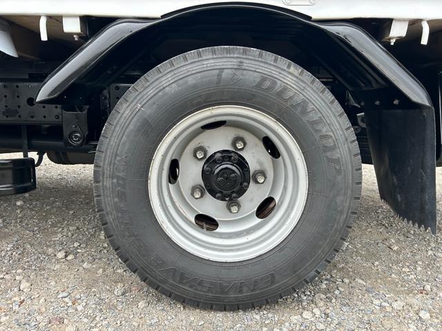 キャンター ロング全低床　１年保証付き　２ｔ　ＡＴ車　ディーゼルターボ　荷台内寸　長さ４３５０ｍｍ　幅１７９０ｍｍ　ナビ　ＥＴＣ　バックカメラ　Ｂｌｕｅｔｏｏｔｈ　電動格納ミラー　２トン　２トントラック　２トンロング　キーレス（67枚目）