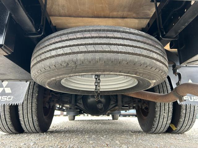 キャンター ロング全低床　１年保証付き　２ｔ　ＡＴ車　ディーゼルターボ　荷台内寸　長さ４３５０ｍｍ　幅１７９０ｍｍ　ナビ　ＥＴＣ　バックカメラ　Ｂｌｕｅｔｏｏｔｈ　電動格納ミラー　２トン　２トントラック　２トンロング　キーレス（73枚目）