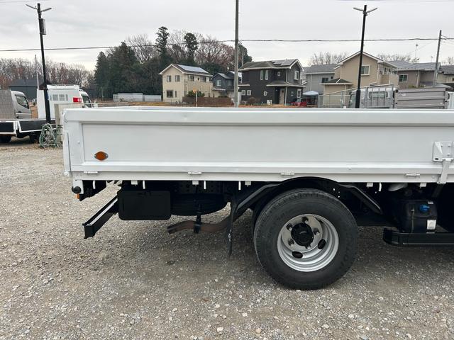 キャンター ロング全低床　１年保証付き　２ｔ　ＡＴ車　ディーゼルターボ　荷台内寸　長さ４３５０ｍｍ　幅１７９０ｍｍ　ナビ　ＥＴＣ　バックカメラ　Ｂｌｕｅｔｏｏｔｈ　電動格納ミラー　２トン　２トントラック　２トンロング　キーレス（75枚目）