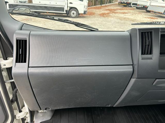 エルフトラック 　１年保証付き　２ｔ　ワイドロング　ＭＴ車　ディーゼルターボ　荷台内寸　長さ４３５０ｍｍ　幅２０７０ｍｍ　荷台鉄板張り　ＥＴＣ　電動格納ミラー　坂道発進補助装置付　２トン　２トントラック　ワイド　ロング（32枚目）