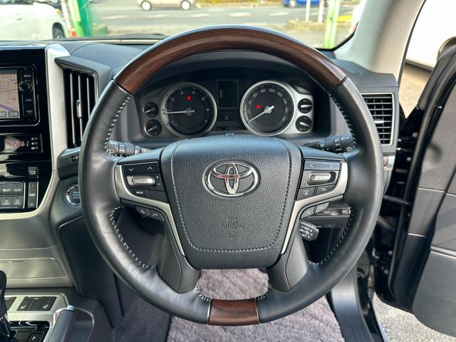 �[�Ԏ��ɂ́A���̔F���󂯂������H��ɂē_���E���������{���A�s��ӏ����C��������ŁA�����L�^��𔭍s�������܂��B�܂��I�C���A�I�C���t�B���^�[�ɂ��܂��Ă͖������ŐV�i�Ɍ����������܂��B