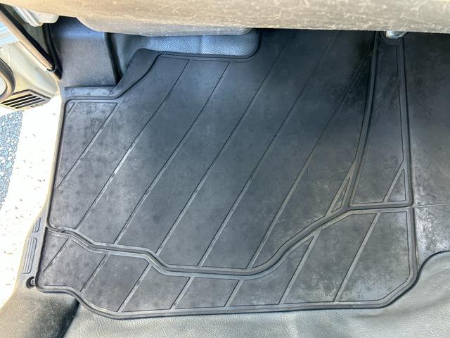 キャンター 超ロング全低床ＤＸ　１年保証付き　４．２５ｔ　ワイド超ロング　ＡＴ車　荷台内寸　長さ５０００ｍｍ　幅１９７０ｍｍ　荷台鉄板張り　電動格納ミラー　ＥＴＣ　４ｔ　４トン　４トントラック　ワイドロング　ワイド　ロング　３人乗り（35枚目）