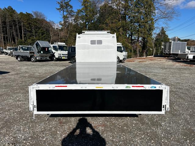 キャンター 超ロング全低床ＤＸ　１年保証付き　４．２５ｔ　ワイド超ロング　ＡＴ車　荷台内寸　長さ５０００ｍｍ　幅１９７０ｍｍ　荷台鉄板張り　電動格納ミラー　ＥＴＣ　４ｔ　４トン　４トントラック　ワイドロング　ワイド　ロング　３人乗り（46枚目）