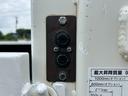 　１年保証付き　２ｔ　全低床　パワーゲート　ＡＴ車　ディーゼルターボ　荷台内寸　長さ３０６０ｍｍ　幅１６００ｍｍ　ＴＶ　ＥＴＣ　Ｂｌｕｅｔｏｏｔｈ接続　電動格納ミラー　２トン　２トントラック　ＰＧ　垂直（70枚目）