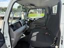 納車時には、国の認可を受けた整備工場にて点検・整備を実施し、不具合箇所を修理した上で、整備記録簿を発行いたします。またオイル、オイルフィルターにつきましては無条件で新品に交換いたします。