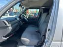 納車時には、国の認可を受けた整備工場にて点検・整備を実施し、不具合箇所を修理した上で、整備記録簿を発行いたします。またオイル、オイルフィルターにつきましては無条件で新品に交換いたします。