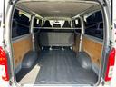 納車時には、国の認可を受けた整備工場にて点検・整備を実施し、不具合箇所を修理した上で、整備記録簿を発行いたします。またオイル、オイルフィルターにつきましては無条件で新品に交換いたします。