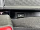 納車時には、国の認可を受けた整備工場にて点検・整備を実施し、不具合箇所を修理した上で、整備記録簿を発行いたします。またオイル、オイルフィルターにつきましては無条件で新品に交換いたします。