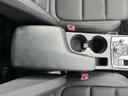 納車時には、国の認可を受けた整備工場にて点検・整備を実施し、不具合箇所を修理した上で、整備記録簿を発行いたします。またオイル、オイルフィルターにつきましては無条件で新品に交換いたします。