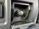 納車時には、国の認可を受けた整備工場にて点検・整備を実施し、不具合箇所を修理した上で、整備記録簿を発行いたします。またオイル、オイルフィルターにつきましては無条件で新品に交換いたします。