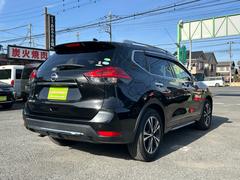 納車時には、国の認可を受けた整備工場にて点検・整備を実施し、不具合箇所を修理した上で、整備記録簿を発行いたします。またオイル、オイルフィルターにつきましては無条件で新品に交換いたします。 5