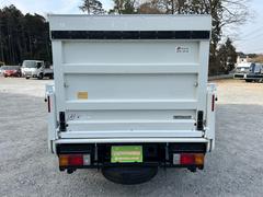 納車時には、国の認可を受けた整備工場にて点検・整備を実施し、不具合箇所を修理した上で、整備記録簿を発行いたします。またオイル、オイルフィルターにつきましては無条件で新品に交換いたします。 6
