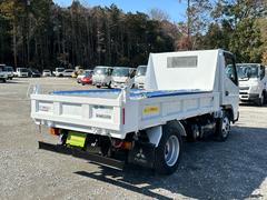 納車時には、国の認可を受けた整備工場にて点検・整備を実施し、不具合箇所を修理した上で、整備記録簿を発行いたします。またオイル、オイルフィルターにつきましては無条件で新品に交換いたします。 5
