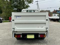 納車時には、国の認可を受けた整備工場にて点検・整備を実施し、不具合箇所を修理した上で、整備記録簿を発行いたします。またオイル、オイルフィルターにつきましては無条件で新品に交換いたします。 5