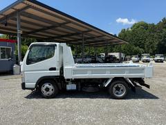 納車時には、国の認可を受けた整備工場にて点検・整備を実施し、不具合箇所を修理した上で、整備記録簿を発行いたします。またオイル、オイルフィルターにつきましては無条件で新品に交換いたします。 5