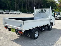 納車時には、国の認可を受けた整備工場にて点検・整備を実施し、不具合箇所を修理した上で、整備記録簿を発行いたします。またオイル、オイルフィルターにつきましては無条件で新品に交換いたします。 5