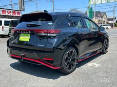 納車時には、国の認可を受けた整備工場にて点検・整備を実施し、不具合箇所を修理した上で、整備記録簿を発行いたします。またオイル、オイルフィルターにつきましては無条件で新品に交換いたします。 7
