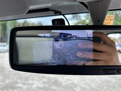 納車時には、国の認可を受けた整備工場にて点検・整備を実施し、不具合箇所を修理した上で、整備記録簿を発行いたします。またオイル、オイルフィルターにつきましては無条件で新品に交換いたします。 2