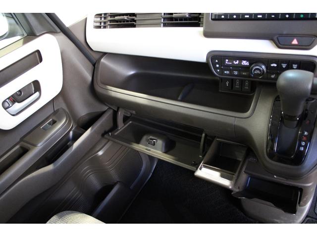 N-BOX L レンタUP 禁煙 純ナビ Bカメ ETC シートヒター バックカメラ付 両側自動ドア 誤発信抑制機能 キーレス クリアランスソナ- 記録簿 フルオートエアコン LED アクティブクルーズコントロール(20枚目)