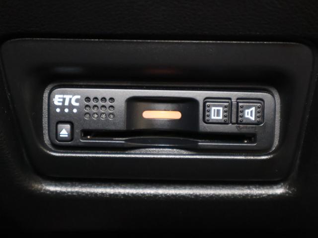 ステップワゴンスパーダ スパーダハイブリッドＧ・ＥＸホンダセンシング　純ナビ　フルセグ　わくわくゲート　ＥＴＣ　ＵＳＢポート　記録簿　盗難防止装置　ＡＣ　ＤＶＤ再生可　シートＨ　ＬＥＤヘッドランプ　オートクルーズコントロール　パワーウインドウ　カーテンエアバッグ　ＡＢＳ（24枚目）
