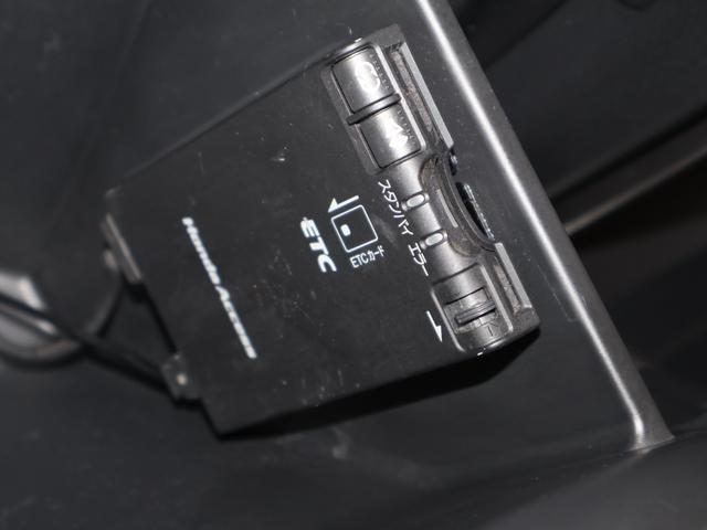 グレイス ハイブリッドＥＸ　シティブレーキアクティブシステム　純正ナビ　フルセグＴＶ　バックカメラ　ＥＴＣ　前後ドライブレコーダー　クルーズコントロール　純正１６インチＡＷ　ＬＥＤヘッドライト　フォグランプ　オートライト　地デジ（17枚目）