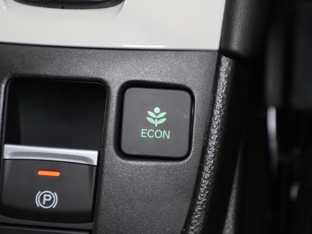 フィット ホーム　レンタアップ　純ナビ　フルセグ　Ｂカメ　前後ソナー　ＥＳＣ　バックモニター　オートエアコン　盗難防止システム　ＬＥＤヘッドランプ　追突軽減ブレーキ　オートライト　スマートキー　整備記録簿　ＡＢＳ（10枚目）