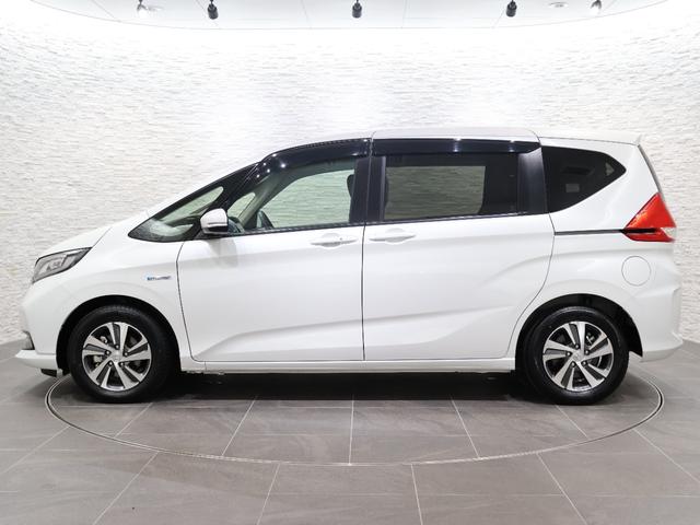 フリードハイブリッド ハイブリッド・Ｇホンダセンシング　純正ナビ　フルセグ　ＥＴＣ　前後ドラレコ　両電動ドア　サポカー　Ｓヒーター　両席エアバック　記録簿付　サイドエアバッグ　ドライブレコ　地デジＴＶ　リアカメラ　横滑防止　オートクルーズコントロール（29枚目）