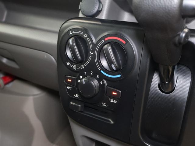 エブリイ ＰＣリミテッド　純ＳＷあり　社外ナビ　ハイルーフ　４ＷＤ　衝突軽減　パワーウィンドゥ　盗難警報装置　両側手動スライドドア　助手席エアバッグ　横滑り防止装置　運転席エアバッグ　リモコンキー　マニュアルエアコン　ＡＢＳ（7枚目）