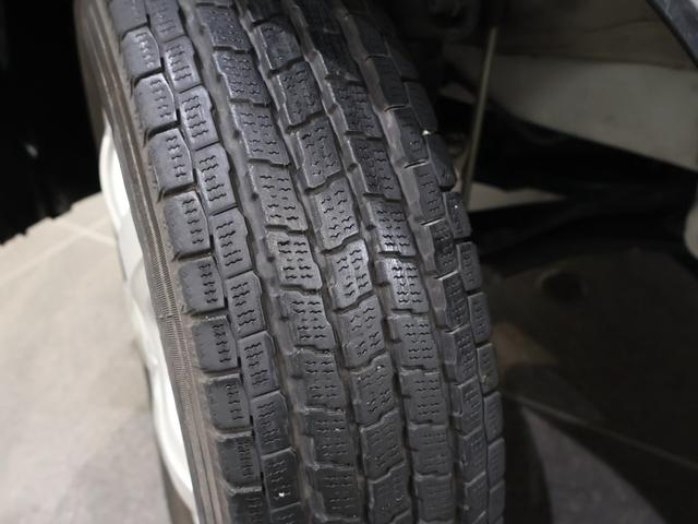エブリイ ＰＣリミテッド　純ＳＷあり　社外ナビ　ハイルーフ　４ＷＤ　衝突軽減　パワーウィンドゥ　盗難警報装置　両側手動スライドドア　助手席エアバッグ　横滑り防止装置　運転席エアバッグ　リモコンキー　マニュアルエアコン　ＡＢＳ（25枚目）