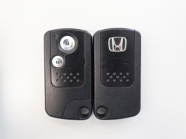 CR-V 20G 純ナビ クルコン HID フォグ ETC Wエアコン ワンセグTV DVD VSA オートクルーズコントロール 盗難防止システム 助手席エアバッグ AAC ナビTV スマキー ABS キーレス(29枚目)