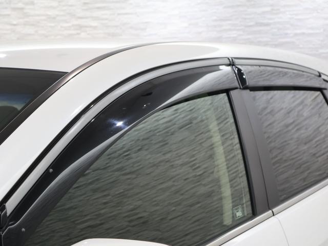 CR-V 20G 純ナビ Bカメ クルコン ETC HID リヤカメラ Wエアコン 地デジ USB DVD VSA オートクルーズコントロール 盗難防止システム 助手席エアバッグ AAC ナビTV スマキー ABS(25枚目)