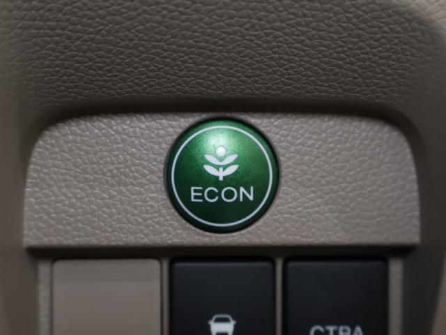Ｎ－ＯＮＥ Ｇ・Ａパッケージ　純Ｄオーディオ　Ｂカメ　ＣＴＢＡ　ＨＩＤ　イモビライザー　ＥＳＣ　Ａストップ　エアコン　運転席エアバッグ　キーレス　ＡＢＳ　Ｓキー　パワーステアリング　サイドエアＢ　バックカメラ　パワーウィンドウ（8枚目）