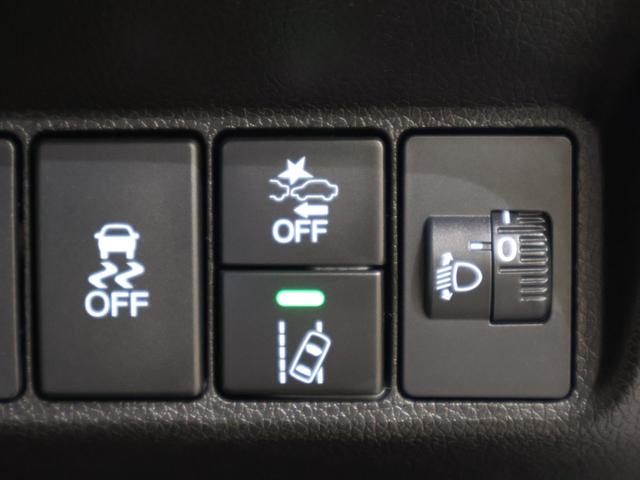 シャトル ハイブリッドホンダセンシング　外ナビ　Ｂカメ　スマキー　ＥＴＣ　前後障害物センサー　スマートキープッシュスタート　リヤカメラ　Ｄレコ　デュアルエアバッグ　横滑り防止　パワステ　オートライト　パワーウインドウ　キーレス　ＡＢＳ（9枚目）