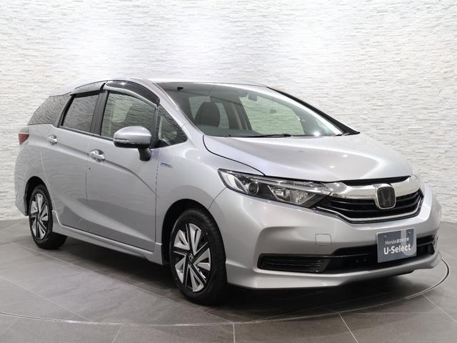 シャトル ハイブリッドホンダセンシング　外ナビ　Ｂカメ　スマキー　ＥＴＣ　前後障害物センサー　スマートキープッシュスタート　リヤカメラ　Ｄレコ　デュアルエアバッグ　横滑り防止　パワステ　オートライト　パワーウインドウ　キーレス　ＡＢＳ（16枚目）