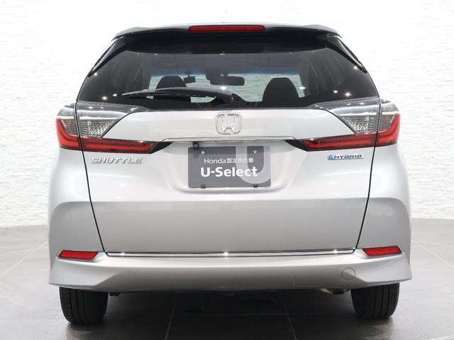 シャトル ハイブリッドホンダセンシング　外ナビ　Ｂカメ　スマキー　ＥＴＣ　前後障害物センサー　スマートキープッシュスタート　リヤカメラ　Ｄレコ　デュアルエアバッグ　横滑り防止　パワステ　オートライト　パワーウインドウ　キーレス　ＡＢＳ（19枚目）